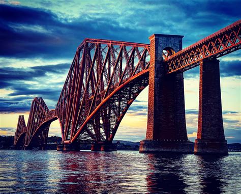 Forth Rail bridge at sunset [OC] : r/Scotland