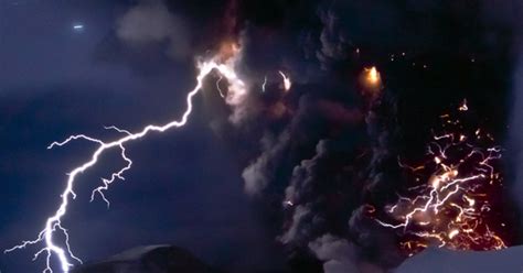 ‘Dirty thunderstorm’: Lightning in a volcano