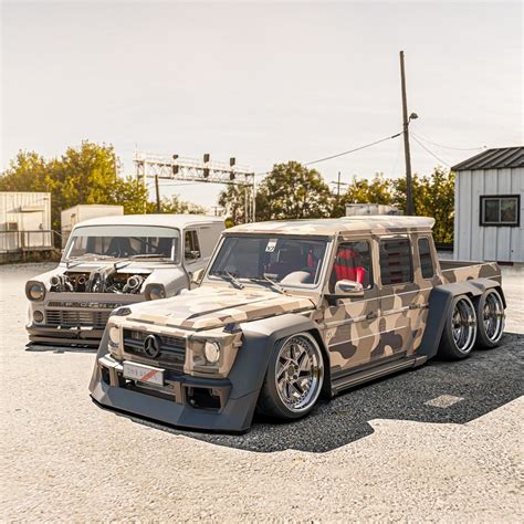 Mercedes G63 6x6 Mid Air