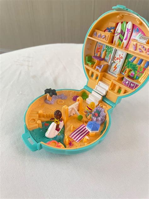 Polly Pocket Beach Party Complete, Hobbies & Toys, Toys & Games on ...