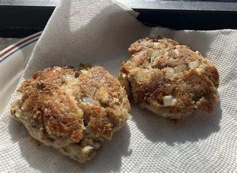 Vegan crab cakes with Lion's mane mushroom : r/veganrecipes