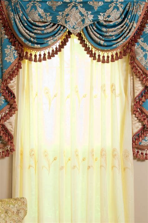 20 Beautiful Swag Valance Patterns to Sweeten Your Interior