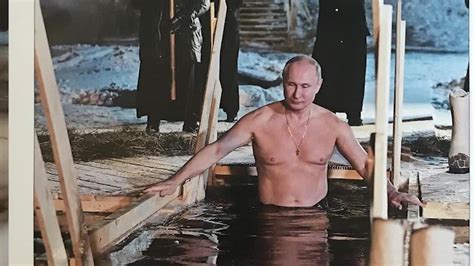 The 2019 Putin calendar unveiled - CNN Video