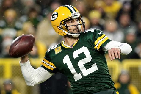 Aaron Rodgers Outshines All Other Quarterbacks in 1 Specific Situation