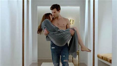 'Fifty Shades of Grey' movie: What are people saying about the kinky $94 million blockbuster ...