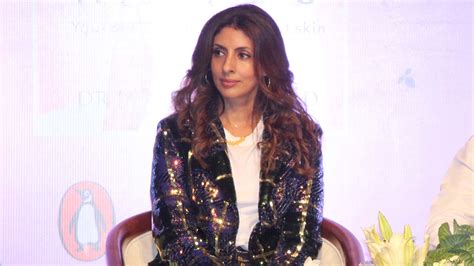 Shweta Bachchan Nanda’s blazer makes the coolest party jacket ever | VOGUE India