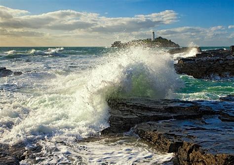 Godrevy Surf Forecast and Surf Reports (Cornwall (North), UK)