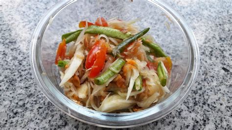 Som Tam | Thai Salad | Raw Papaya Salad - Zayka Ka Tadka