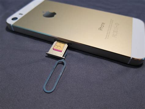 New Crypto Hardware Wallet Can Fit Into Phone's SIM Card Slot | ChainBits