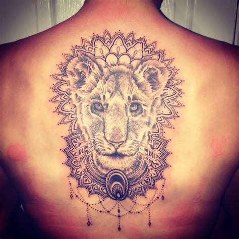 Lioness Mandala female back tattoo Back Drawing, Lion Drawing, Mandala Tattoo Design, Tattoo ...