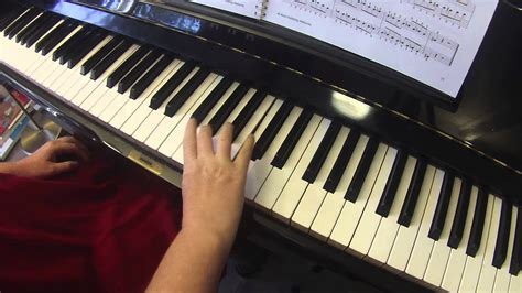 C major arpeggio on piano 2 octaves right hand - YouTube