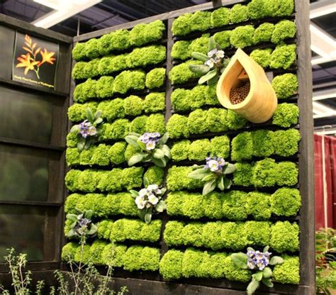 Cool DIY Green Living Wall Projects For Your Home