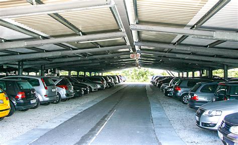 Irl Parkplatz - Auto nahe Flughafen München geparkt - Parkandfly - Ablauf