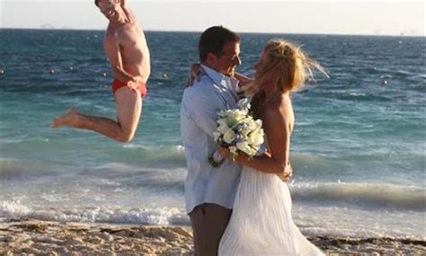 19 Hilarious Wedding Photo #Fails That Are Actually #Winning - Brit + Co