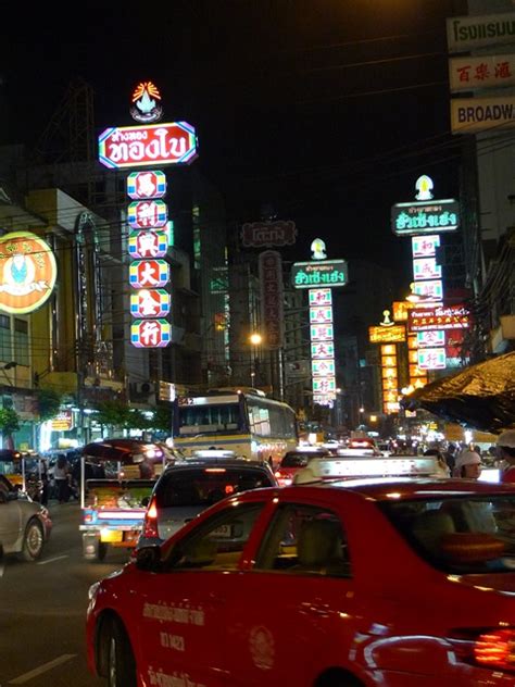 Motormouth From Ipoh: Chinatown, Bangkok - Night and Day