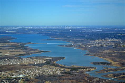 Joe Pool Lake | You can see Dallas in the background too. Jo… | Flickr