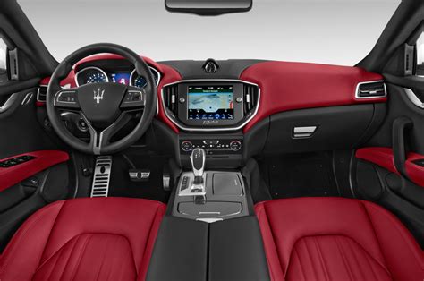 2015 Maserati Ghibli Reviews and Rating | Motortrend