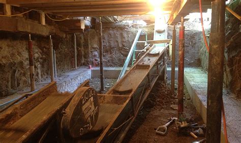 Digging Out Crawl Space / Crawl Space Dig Out To Make A Basement Columbus Crawlspace Diy ...