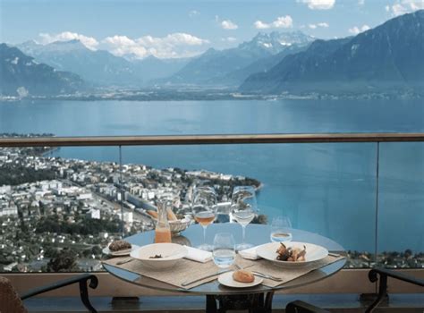 15 Best Hotels in Switzerland with a View (Lakes, Mountains & More)