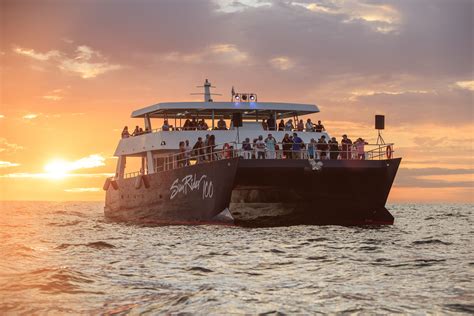 Crucero con cena al atardecer