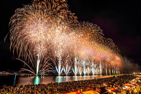 福山夏まつり あしだ川花火大会