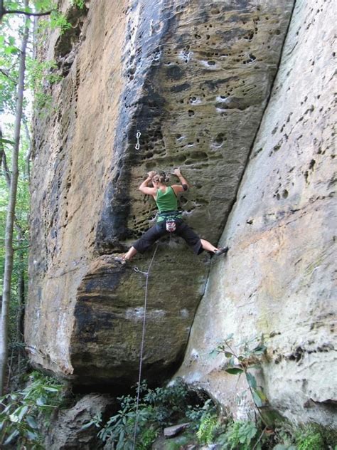 Super Dario at the Red River Gorge, 11a...badass. | Rock climbing, Rock climbing training, Rock ...