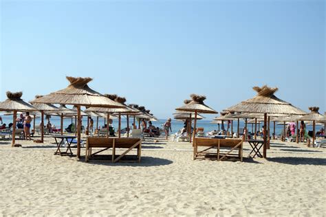 Sunny Beach hotels say tourist services affected by traffic limitations | The Sofia Globe