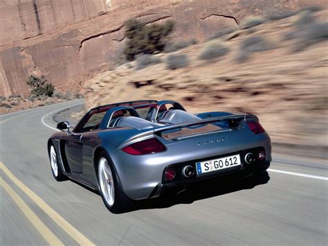 Porsche Carrera GT Specs, Top Speed, Price, Pictures & Engine Review