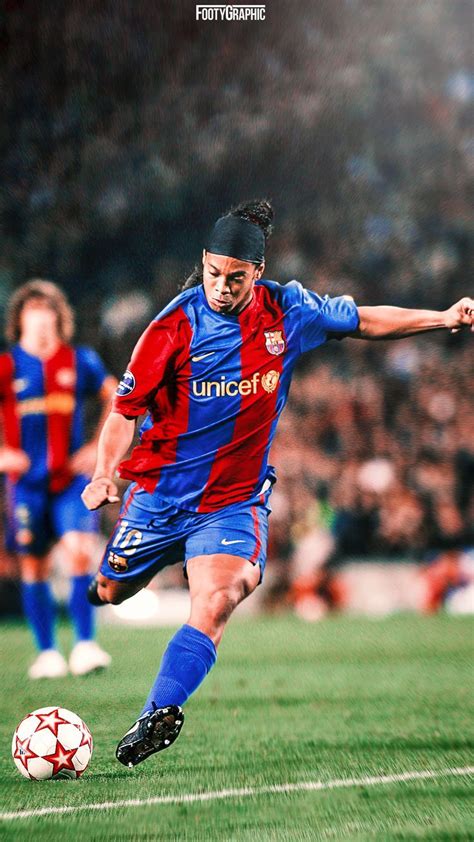 Ronaldinho Free Kick | Barcelona voetbal, Voetbal, Voetballers