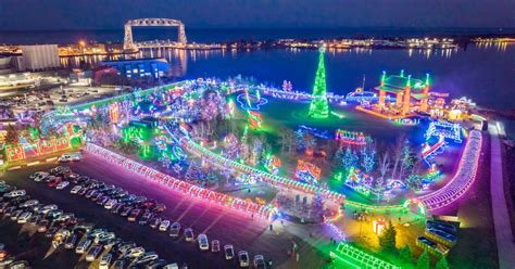 Bentleyville Tour of Lights Transforms Duluth Waterfront | Explore Minnesota