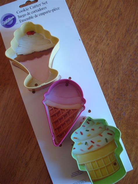 minne{BAKER}: Ice Cream Cone Cookies