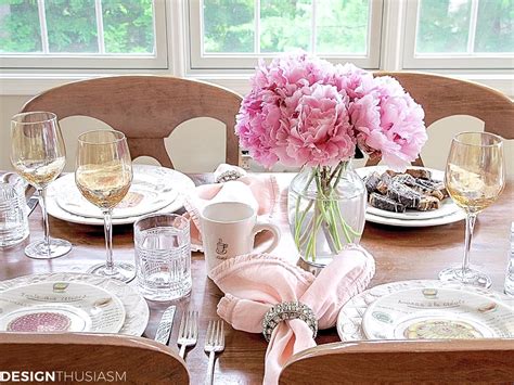 10 Tabletop Tips: Simple but Lovely Table Setting for Lunch | Lunch table settings, Table ...