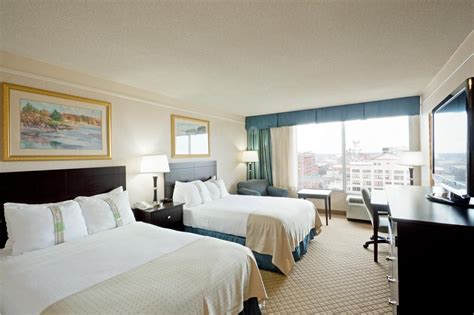 Holiday Inn Portland-By the Bay — Portland Hotels — Maine.com