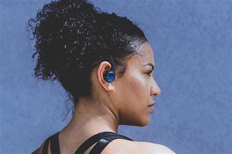 Plantronics' updated headphone lineup includes true wireless earbuds ...