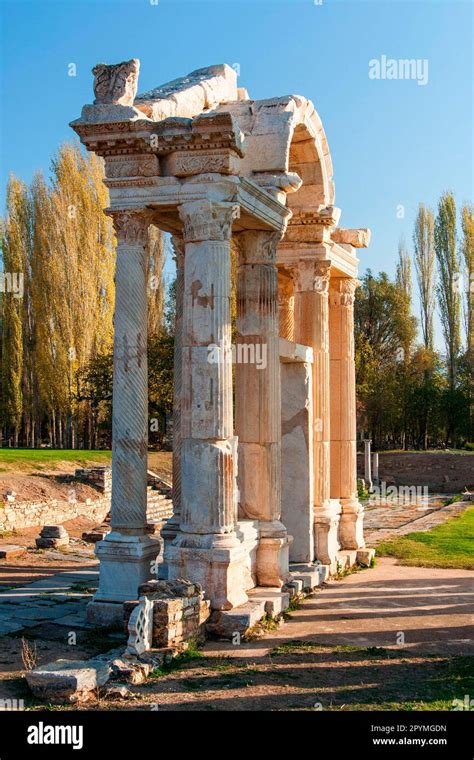 Temple of Aphrodite, Aphrodisias, Turkey Stock Photo - Alamy