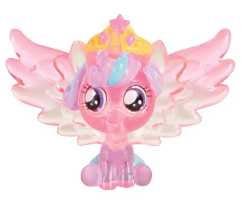 'My Little Pony: Friendship Is Magic': First Look at Baby Flurry Heart ...