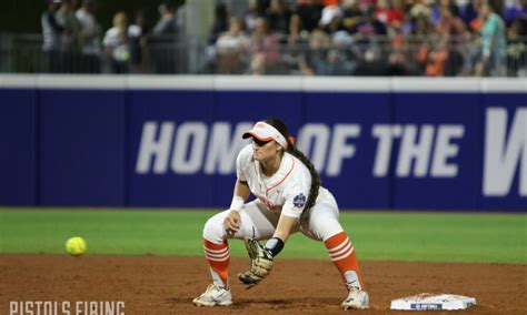 Three Takeaways from Oklahoma State Softball at the Clearwater Invitational | Pistols Firing