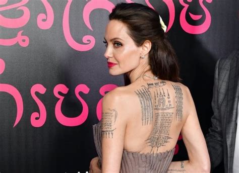 Angelina Jolie: veja o significado de suas tatuagens nas costas