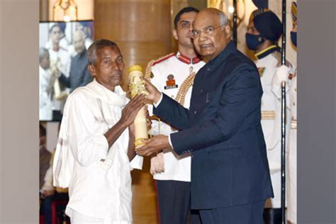 This orange vendor from Karnataka received Padma Shri award: Find out why - Lifestyle News | The ...