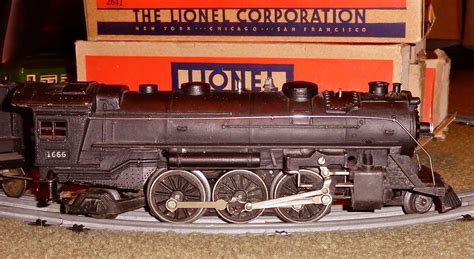 Vintage Lionel Train Sets | You can click on the photo to enlarge to full image size.) # ...