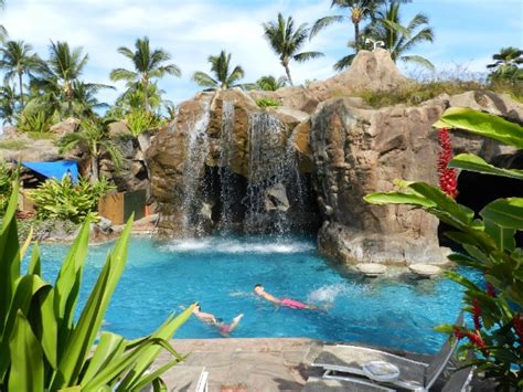 Travels With Mel: Maui Day 6: A Relaxing Day at the Grand Wailea Pool