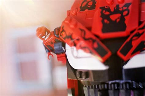 LEGO Carnage Bust Review: Let There Be Carnage!