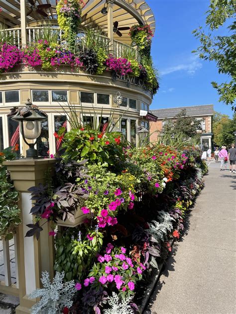 Best Things to do in Niagara on the Lake in Canada • Christina All Day