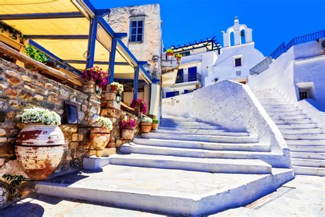 Naxos Castle & Portara Sunset Walking Tour - Greeking.me