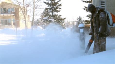 Calgary warned to brace for 35 cm of snow as storm alerts blanket southern Alberta | CBC News