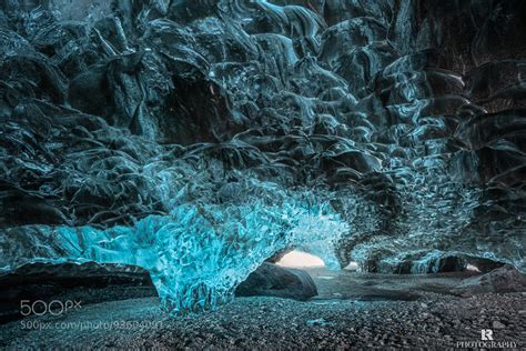 Northern Lights Cave, Iceland. Photographer: Lorenzo Riva [1400 x 934 ...