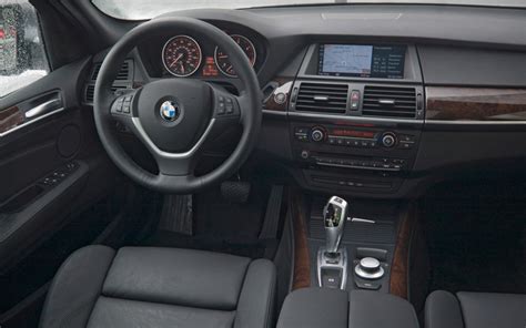 BMW Automobiles: bmw x5 2009 interior