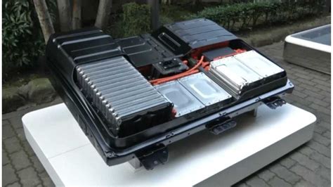 Nissan LEAF Batteries To Outlast Car By 10-12 Years