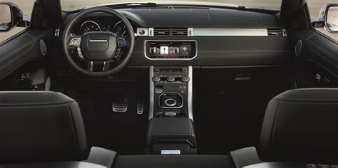 Range Rover Evoque Convertible Interior & Infotainment | Carwow