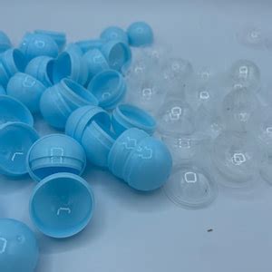 Empty Capsules Clear-light Blue Colored Round Plastic Capsules 1.1 Inch ...